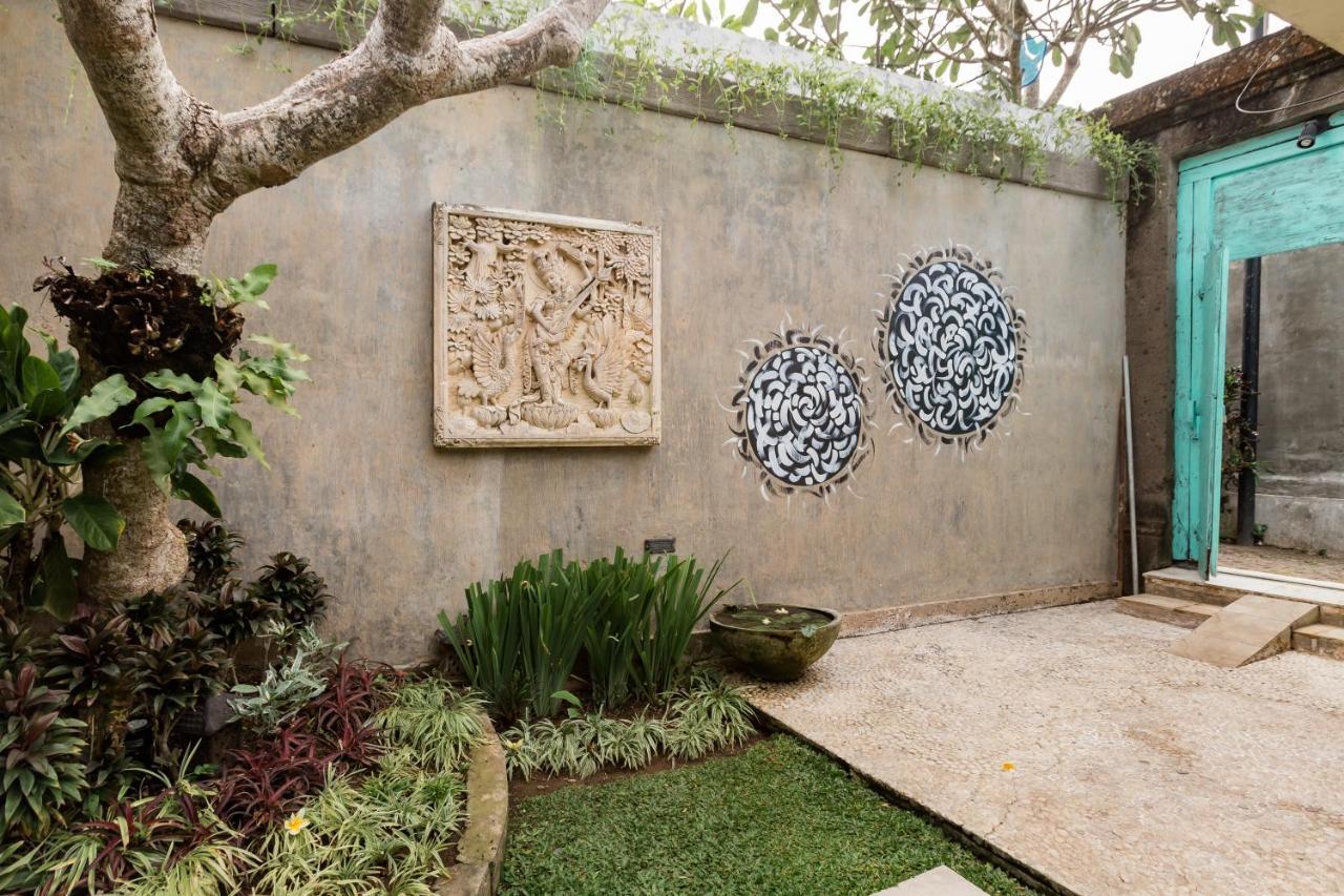 Villa Elysium Fields - Rustic Meets Industrial Chic Design Canggu Buitenkant foto